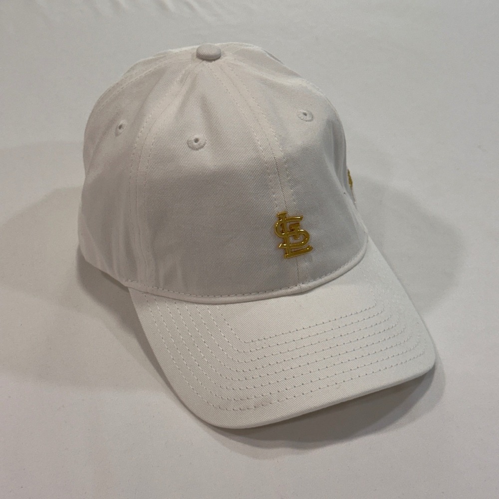 MLB St. Louis Cardinals Baseball Cap Mens OSFM White Gold Metal Logo | Sporty